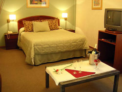 book Hotel La Perla