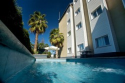 book Bonarda Hotel