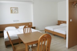 Family Room for 6 people - Daily Rate