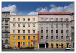 book Abe Hotel