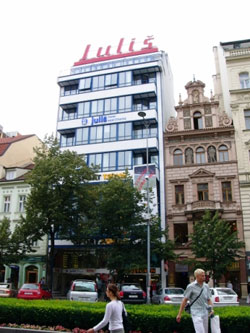 book StayAt Prague Julis