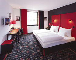 book Angelo Hotel