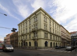 book Hotel Praga 1885