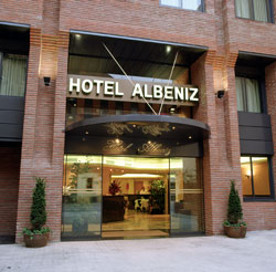 book Hotel Catalonia Albéniz