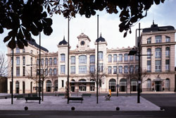 book Hotel Catalonia Transit