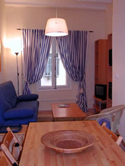 book Apartment Rambla del Raval