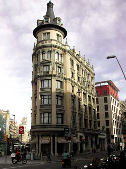 book Hotel HLG City Pelayo Barcelona