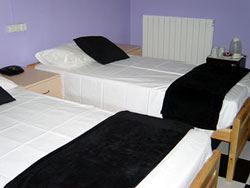 book Pension Casa Goya