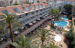 book Aparthotel Solimar