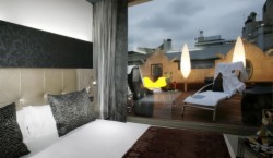 book Hotel Petit Palace Museum