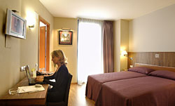 book Evenia Hotel Rocafort
