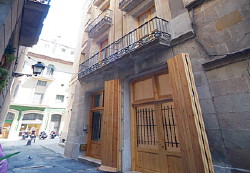 book Apartment Muralla 1