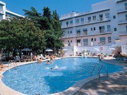 book Hotel Balmes Calella