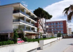 book Apartamentos Augustus