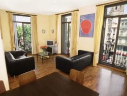 book Ramblas View Apartament