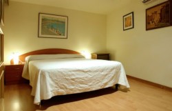 book Catalunya Apartment