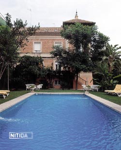 book Hotel Villa de la Palmera