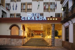 book Hotel Catalonia Giralda