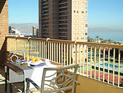 book Hotel Castilla Alicante