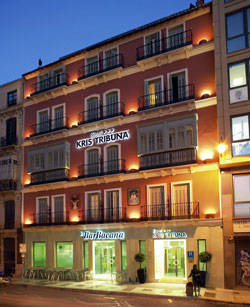 book Hotel Kris Tribuna