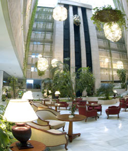 book Hotel Granada Center