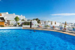 book Apartamentos Hotetur Aquarius (All Inclusive)
