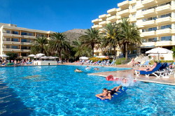 book Apartamentos Club Hotetur Bellevue