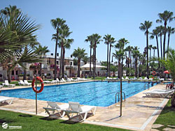 book Apartamentos Tamarindos