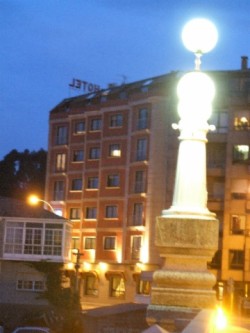 book Hotel Montemar