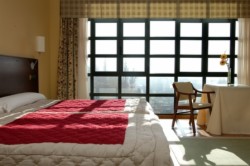 book Hotel La Cepada