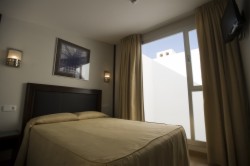 book Hotel Doña Lola