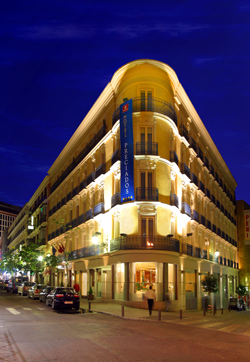 book Hotel VIP Preciados