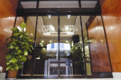 book Hotel Petit Palace Cliper Gran Vía