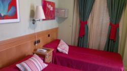 book Hostal Cruz Sol
