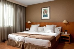 book Hotel Catalonia Gaudi