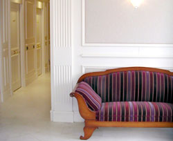 book Hotel Catalonia Las Cortes