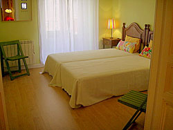 book Apartamento Gran Via Plaza de España 1