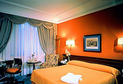 book Hotel Occidental Miguel Angel & Urban Spa