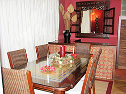 book Apartamentos Retiro Sur
