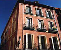 book Hostal Mairu
