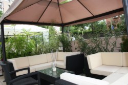 book A&H Hotel Suites Madrid