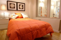 book Apartamento Tapies