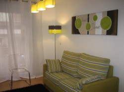book Apartamento Gran Via IV