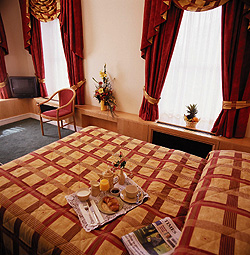 book Best Western Pery's Hotel