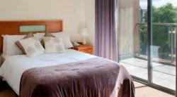 book Kingsvalley Hotel