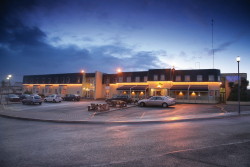 book White Sands Hotel