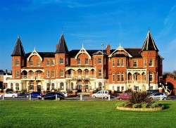 book Esplanade Hotel on the Seafront
