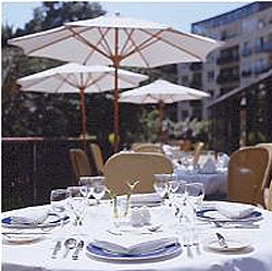 About Herbert Park Hotel