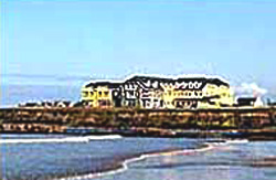 book Burkes Armada Hotel Clare