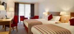 book Maldron Hotel Cardiff Lane